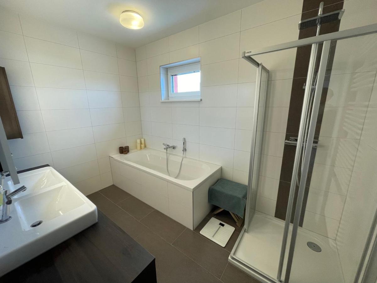 ויידהופן אן דר טהיה Penthouse Wohnung Am Radweg Mit Dachterasse מראה חיצוני תמונה